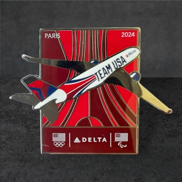 Delta Air Lines 2024 Paris Olympics Team USA Airplane Livery Collectible Pin New - Picture 14 of 16